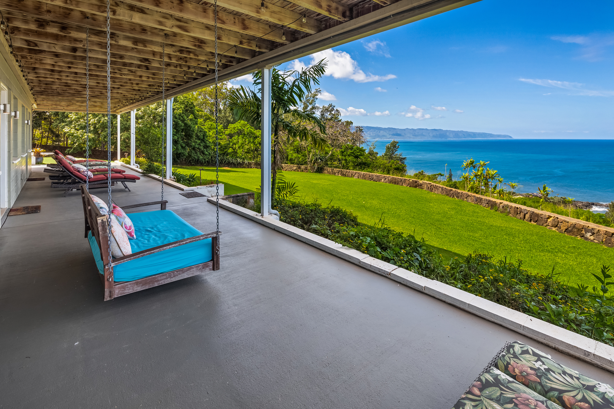 Whale House estate photo 27 — luxury North Shore Oahu vacation rental