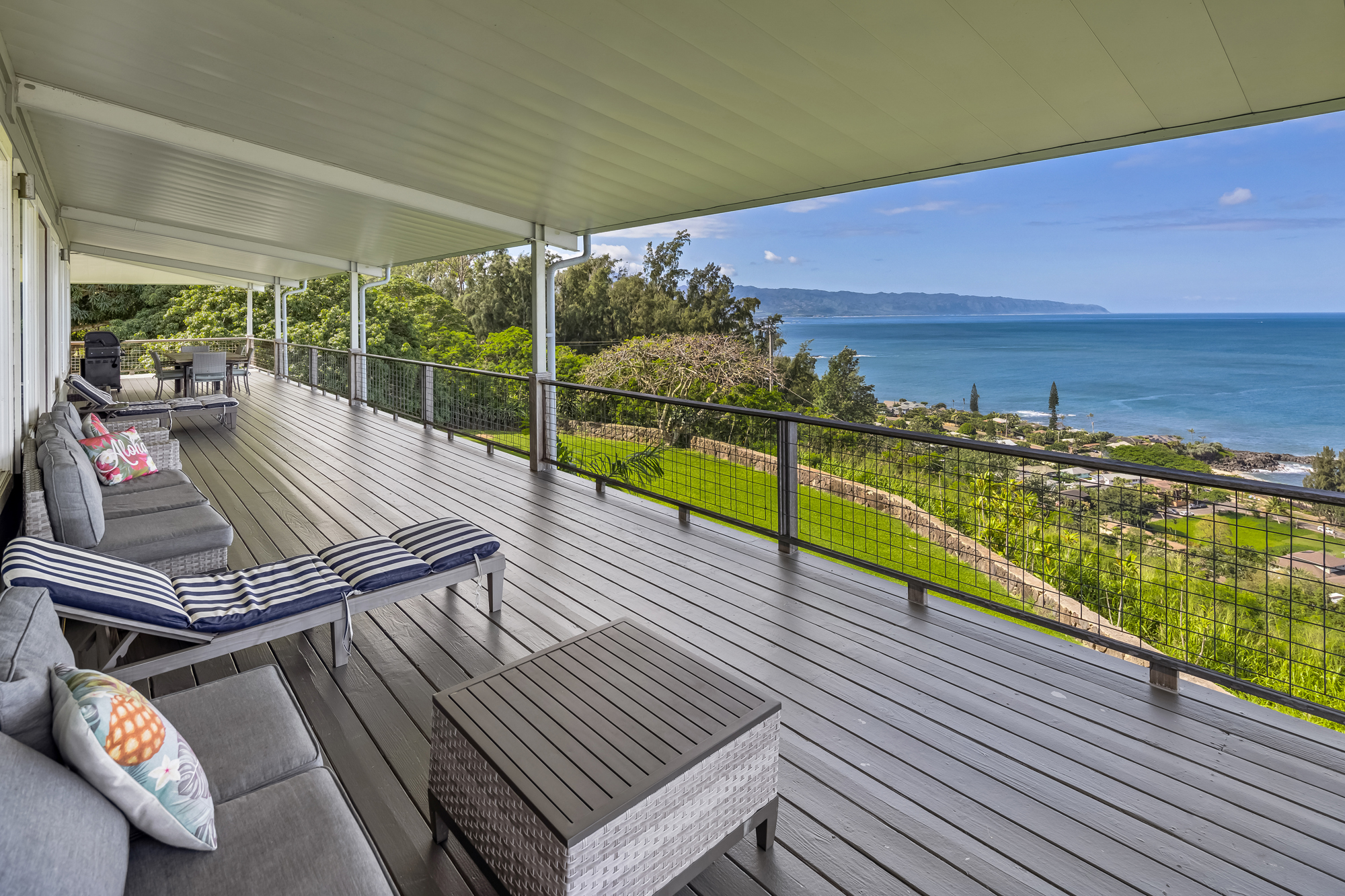 Whale House estate photo 3 — luxury North Shore Oahu vacation rental